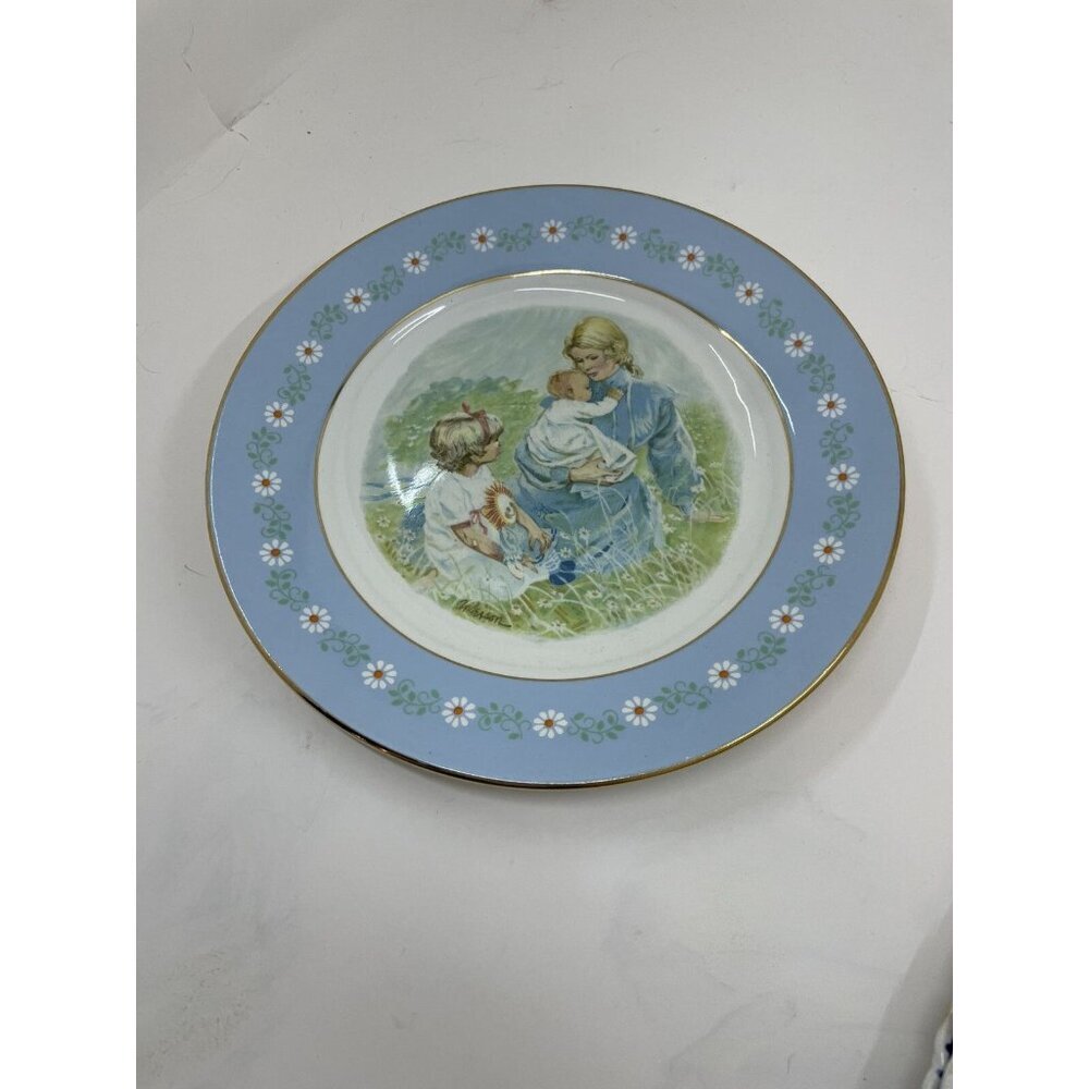 1974 Avon Pontesa Tenderness Plate Ironstone Rare Collectors Vintage Floral